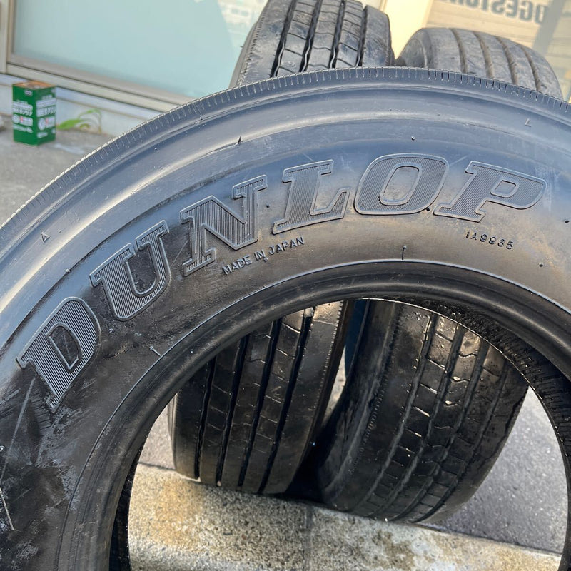 225/80R17.5 中古地山　ダンロップ　激安美品　　2本セット＋1本：14000円