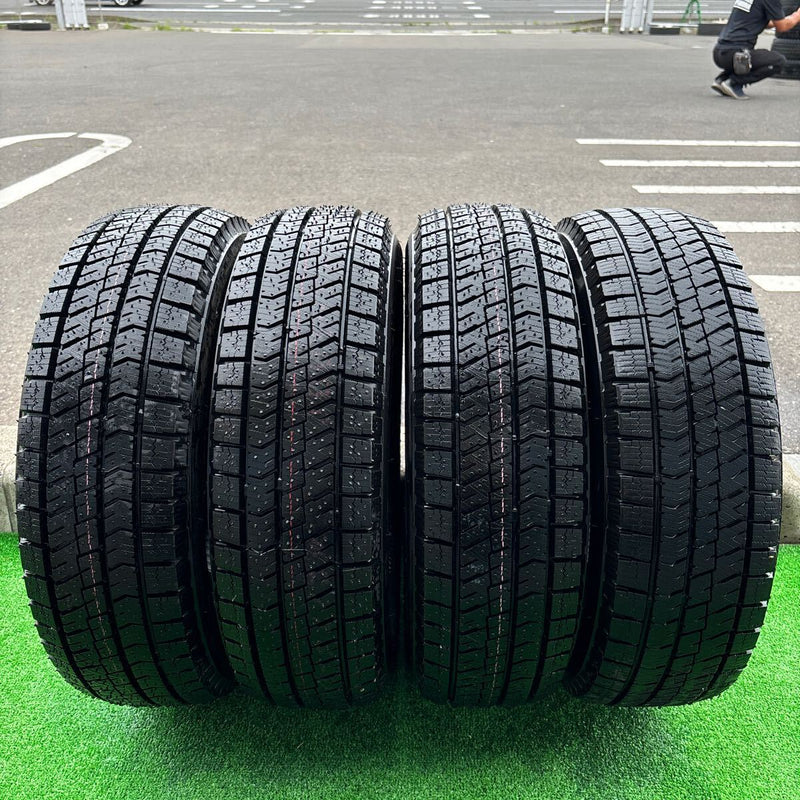 155/65R13 73Q . BRIDGESTONE 　スタッドレスタイヤ2022年ほぼ新品、激安美品　4本セット：12000円