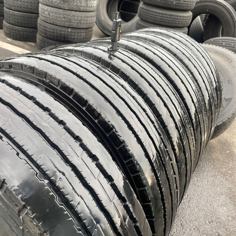 205/85R16 中古地山　ヨコハマ　激安美品　　6本セット：29800円