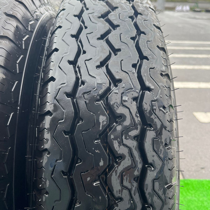 205/85R16 DUNLOP, LT5 中古　激安美品　6本セット：26500円