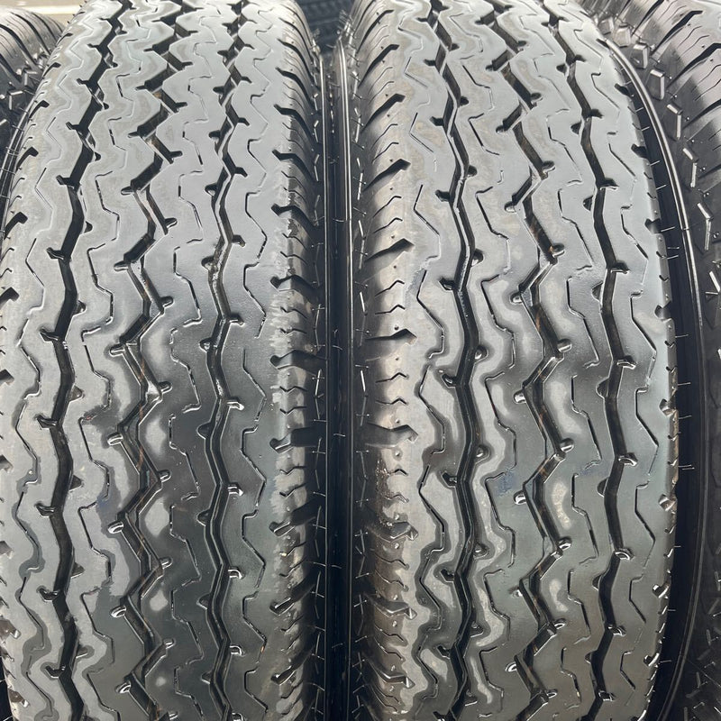 205/85R16 DUNLOP, LT5 中古タテ溝　激安美品　　6本セット：25500円