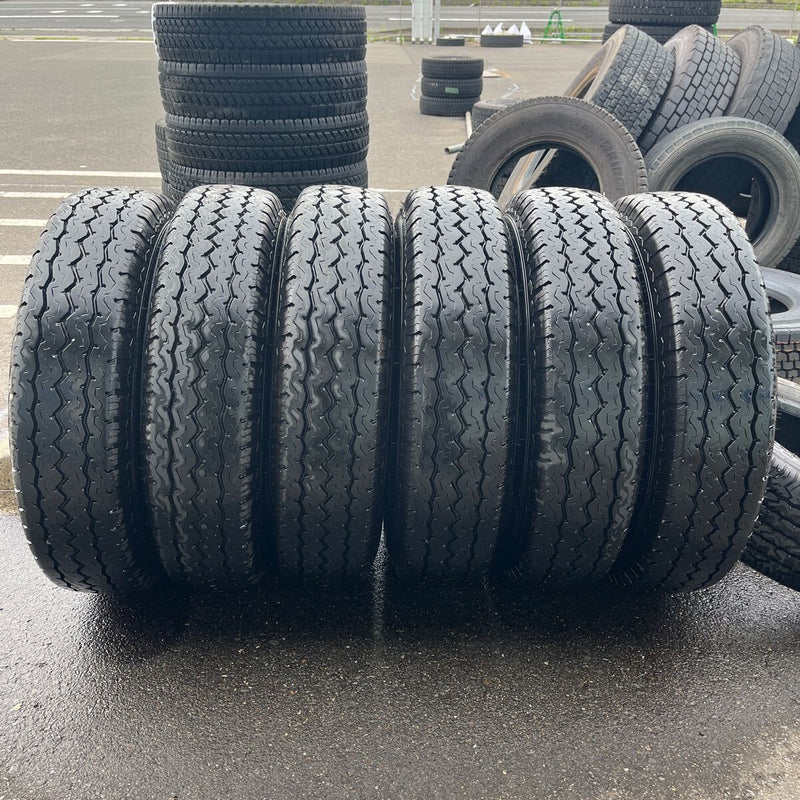 205/85R16 DUNLOP, LT5 中古タテ溝　激安美品　　6本セット：25500円