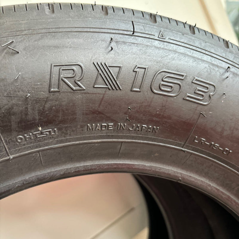 ファルケン175/75R15LT 年式古め イボ付ほぼ新品 2本:7800円