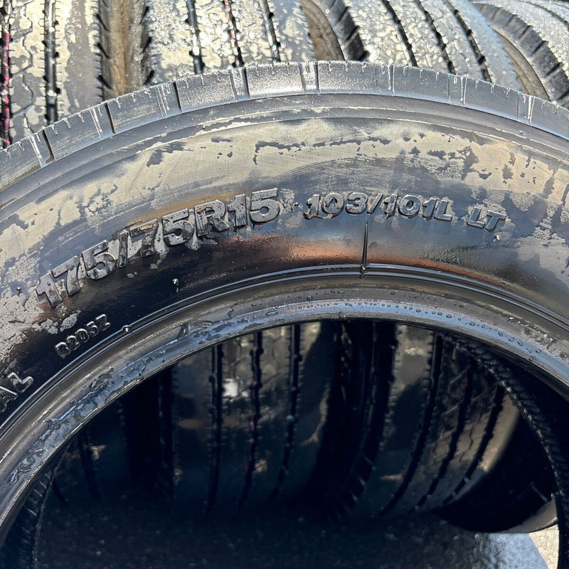 175/75R15 103/101L LT中古地山　BRIDGESTONE　激安美品　　6本セット：25000円