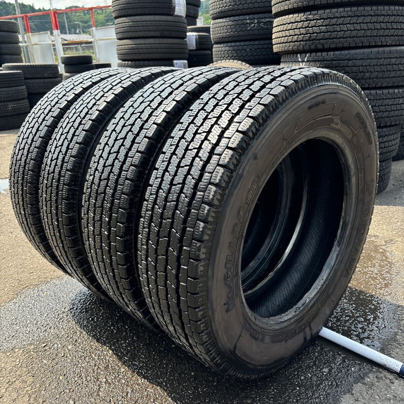 205/70R17.5 115/113L ヨコハマ　年式2020年　激安美品4本セット:19600円