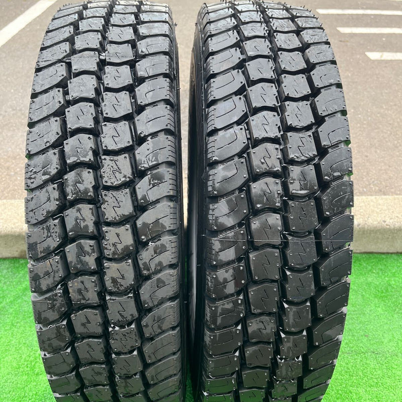 205/85R16 中古　再生　　M634 バリ溝　激安美品　　2本セット：10000円