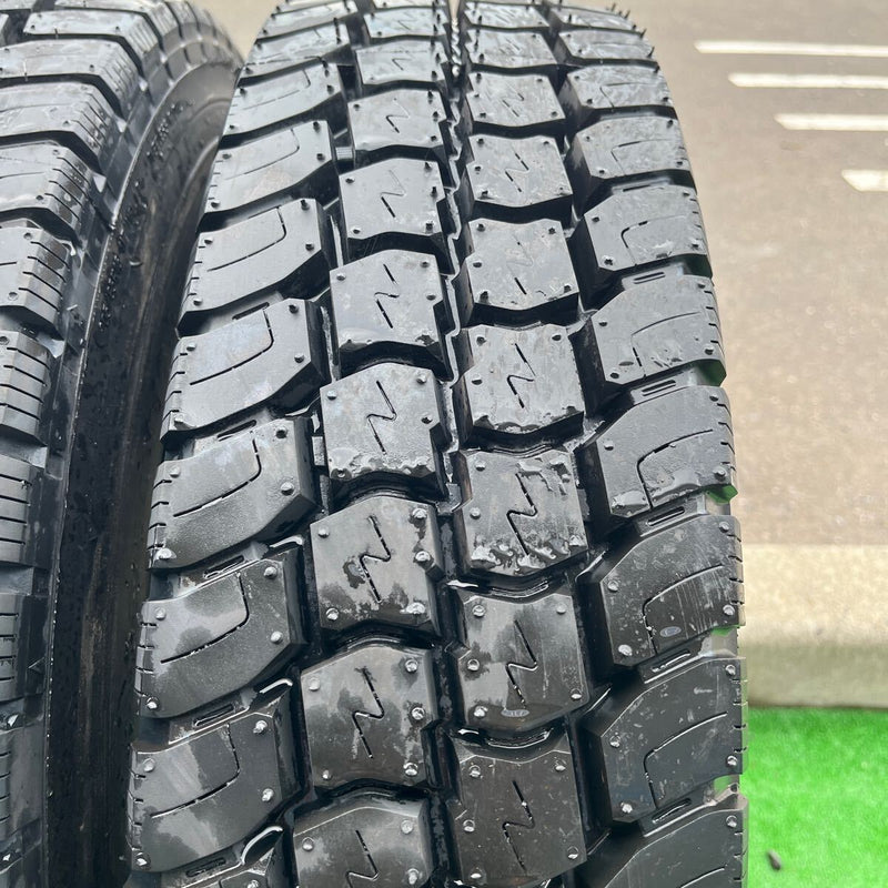 205/85R16 中古　再生　　M634 バリ溝　激安美品　　2本セット：10000円