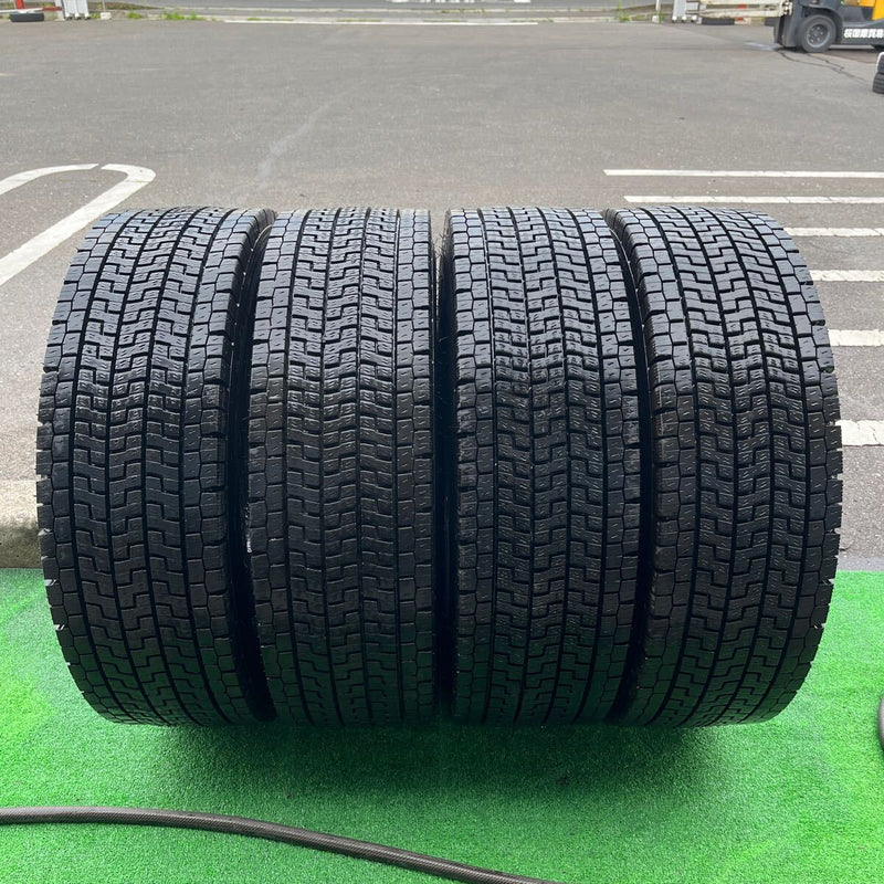 215/70R17.5 123/121 YOKOHAMA, 903ZW　激安美品　　4本セット：23000円