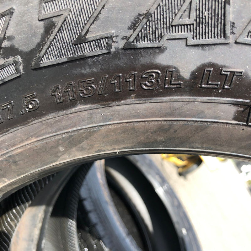 205/70R17.5 BRIDGESTONE 115/113L, W979, 中古　2017年 激安美品　2本セット：10000円