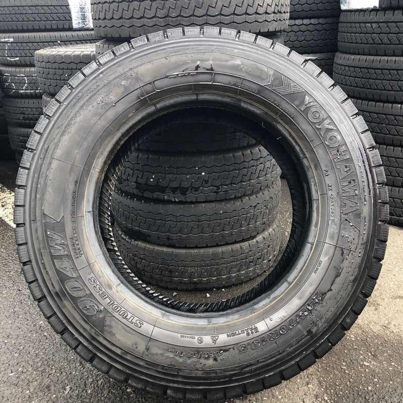 245/70R19.5 YOKOHAMA 136/134J, 904W, 2021年製　激安美品1本:11000円