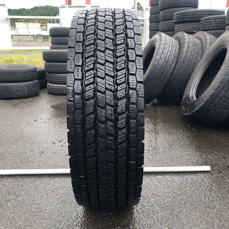 245/70R19.5 YOKOHAMA 136/134J, 904W, 2021年製　激安美品1本:11000円