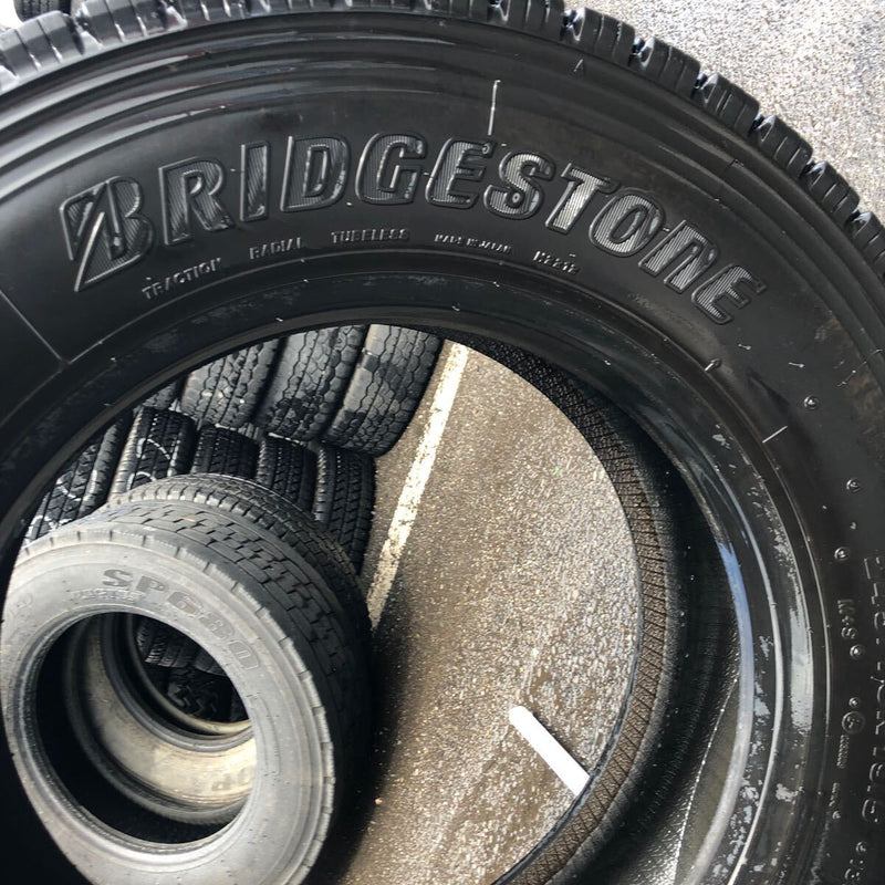 245/70R19.5 BRIDGESTONE 136/134J, W999, 2022年製　激安美品1本:11500円