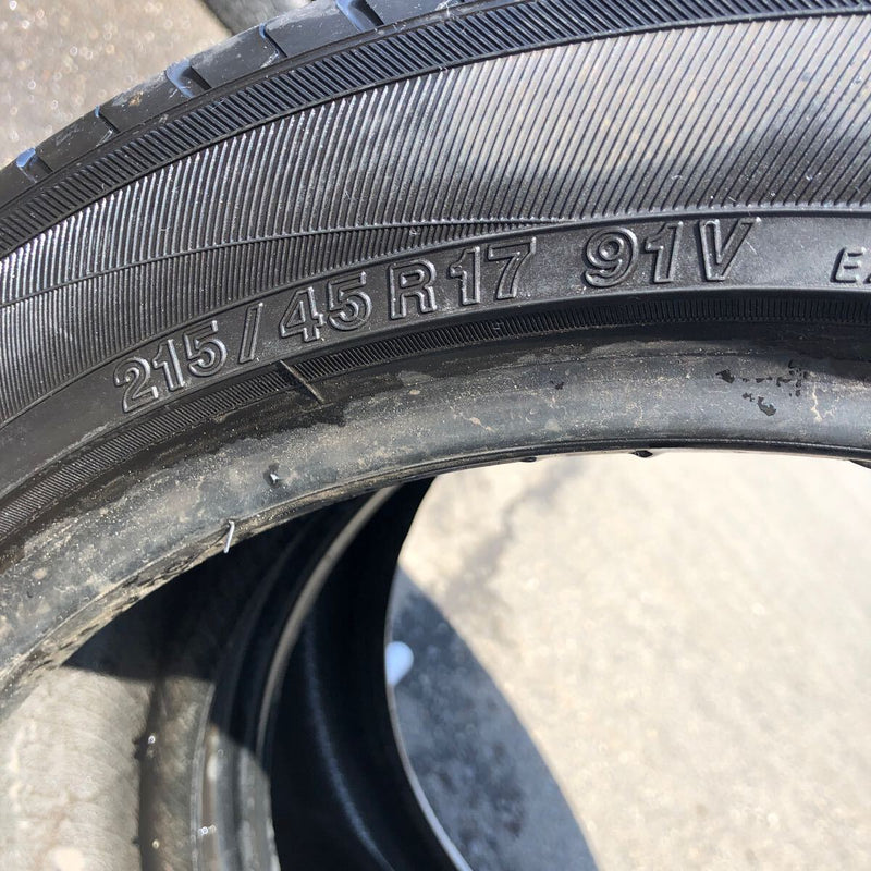 215/45R17 YOKOHAMA 2022年製　激安美品　2本セット:10000円