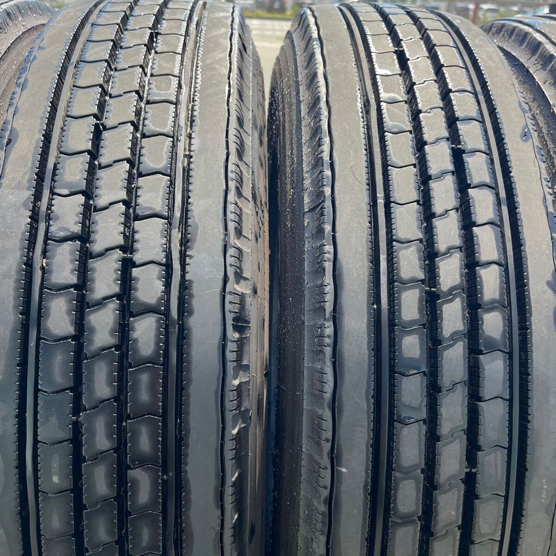 225/80R17.5　BRIDGESTONE, R225 中古　バリ山　　激安美品　6本セット：42000円