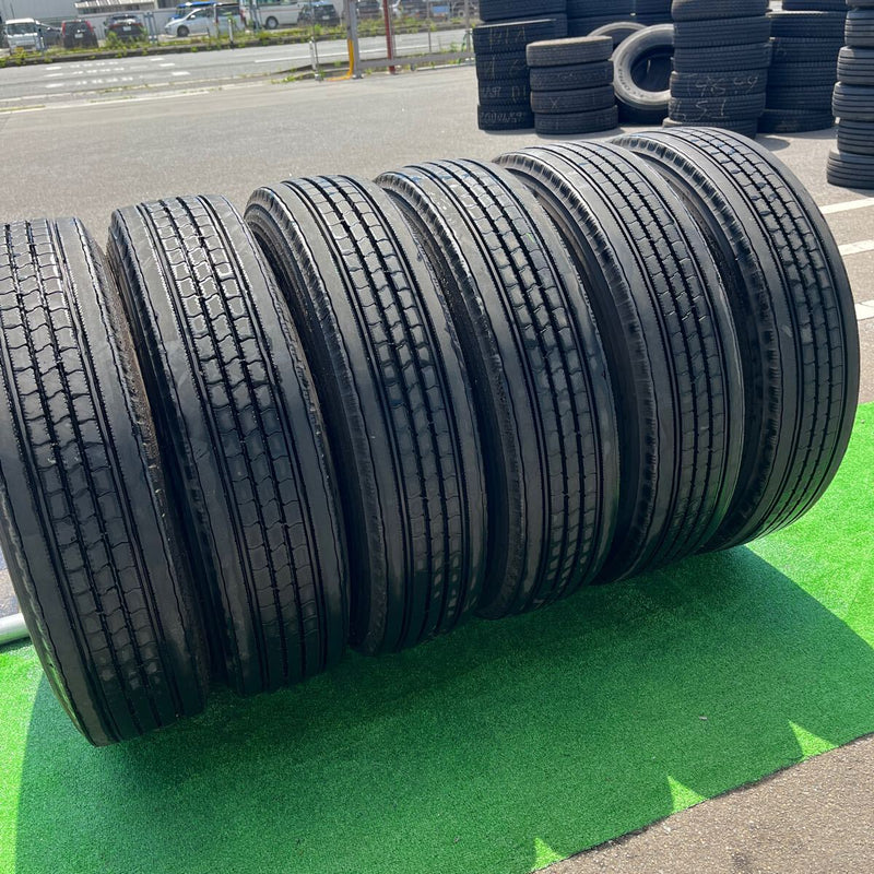 225/80R17.5　BRIDGESTONE, R225 中古　バリ山　　激安美品　6本セット：42000円