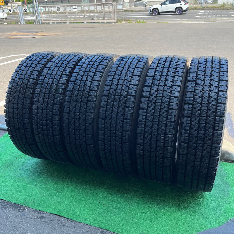 225/90R17.5 TOYO, M919 　中古　バリ山　 激安美品　6本セット：50000円