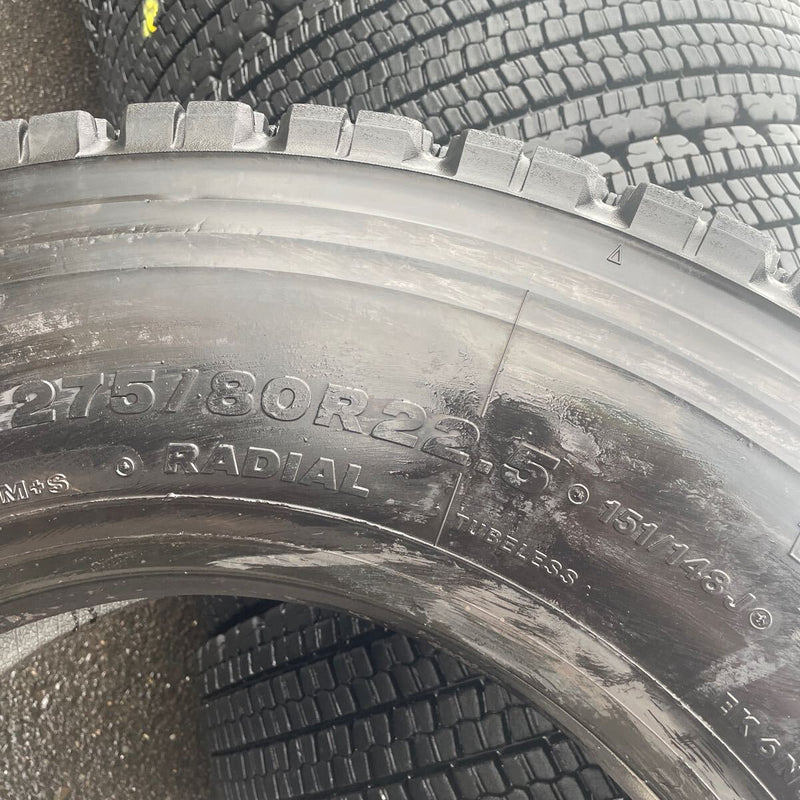 275/80R22.5 中古地山　7分山　ブリヂストン　激安美品　10本セット：148000円