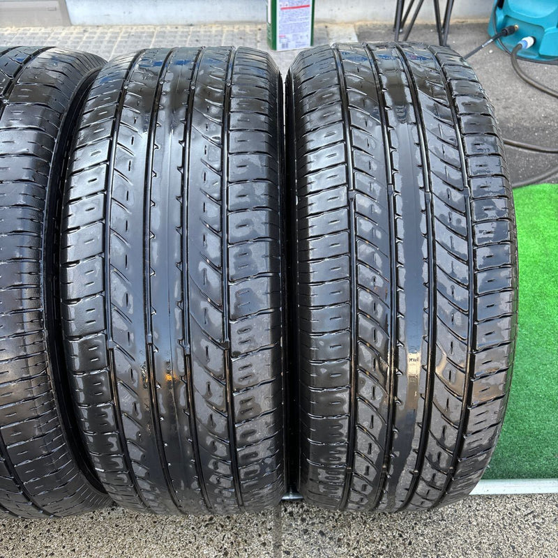 235/50R18 中古夏タイヤ　TOYO　2019年UP 4本セット：18000円