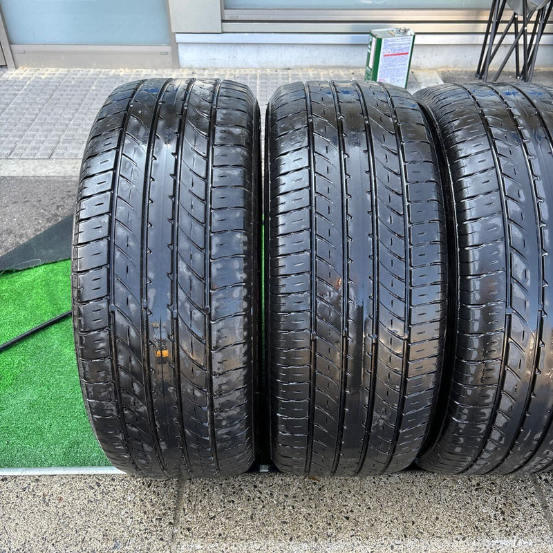 235/50R18 中古夏タイヤ　TOYO　2019年UP 4本セット：18000円