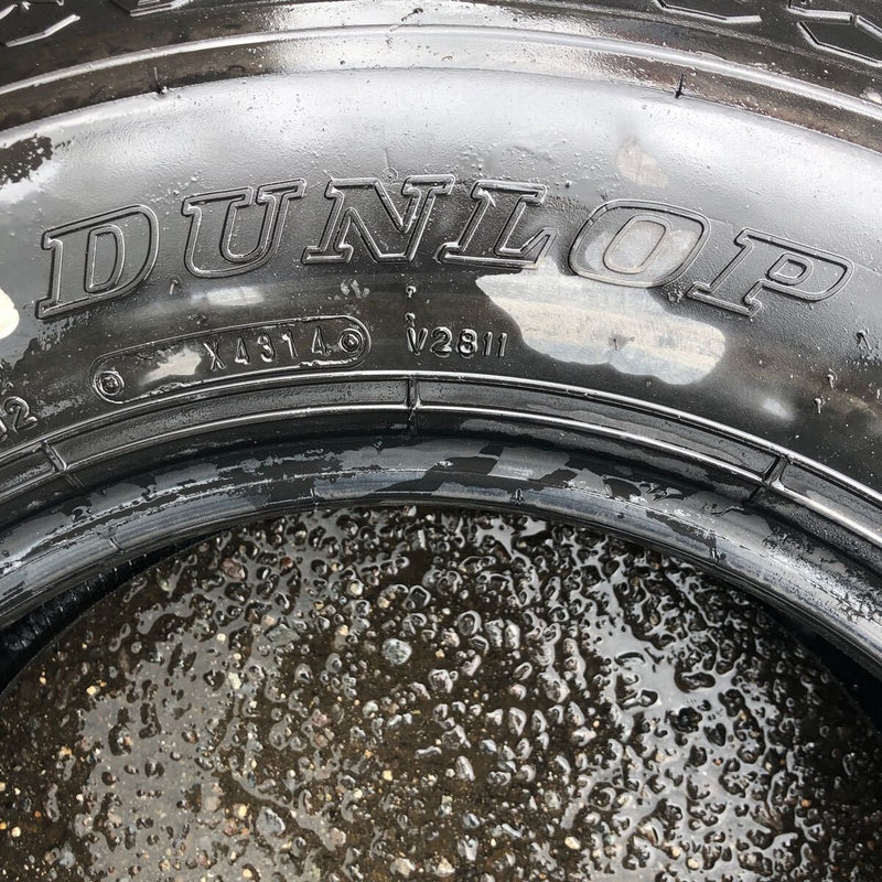 205/85R16 DUNLOP 117/115L, SP LT5, バリ溝　イボ付き　中古　激安美品　　4本セット:21000円