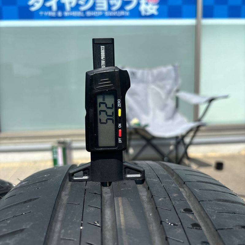 215/50R18 中古夏タイヤ　DUNLOP EC300+　2020年UP 4本セット：18000円