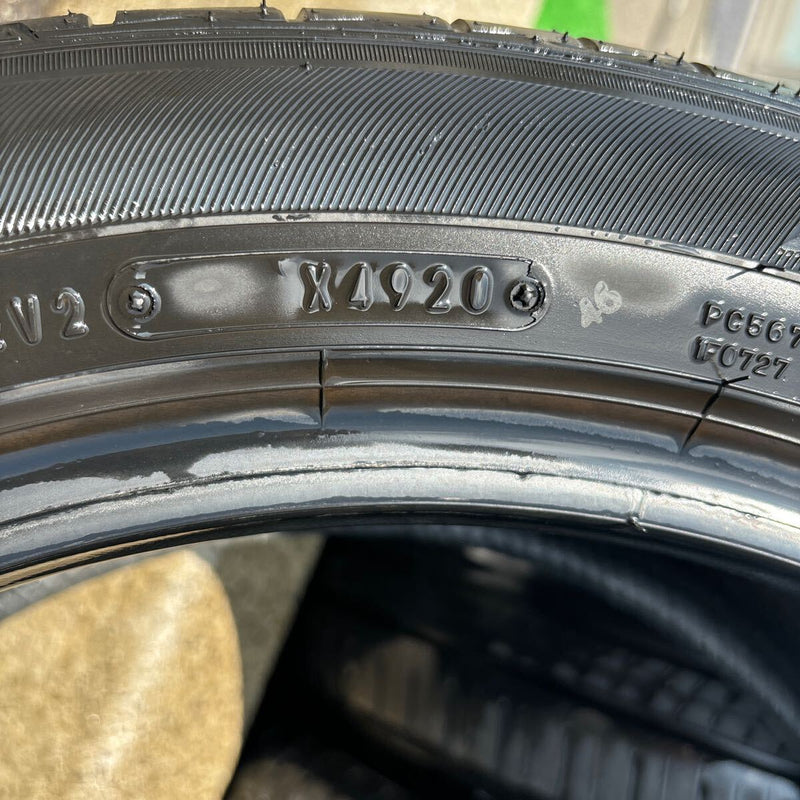 215/50R18 中古夏タイヤ　DUNLOP EC300+　2020年UP 4本セット：18000円