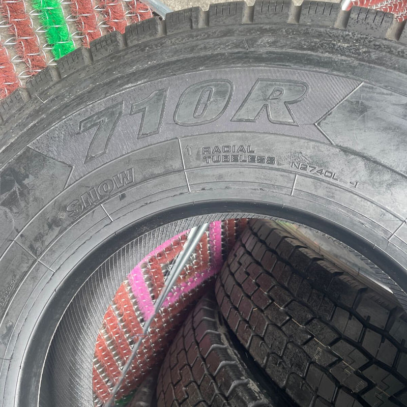 245/80R17.5　ヨコハマ　2021年　　未使用品　在庫処分　4本セット：66000円 未使用