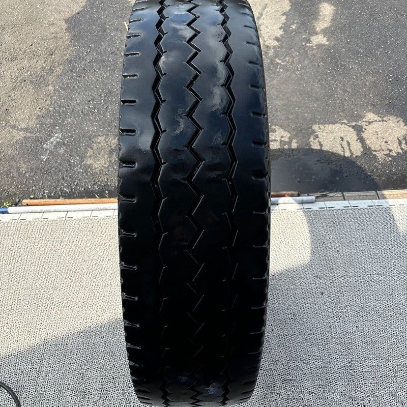 ブリヂストン 11R22.5 G540 中古夏タイヤ 1本:15000円