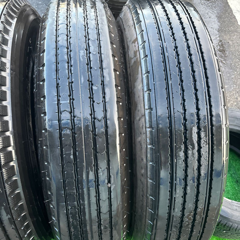 225/80R17.5 中古地山　ダンロップ/ブリヂストン　激安美品　　4本セット：19800円