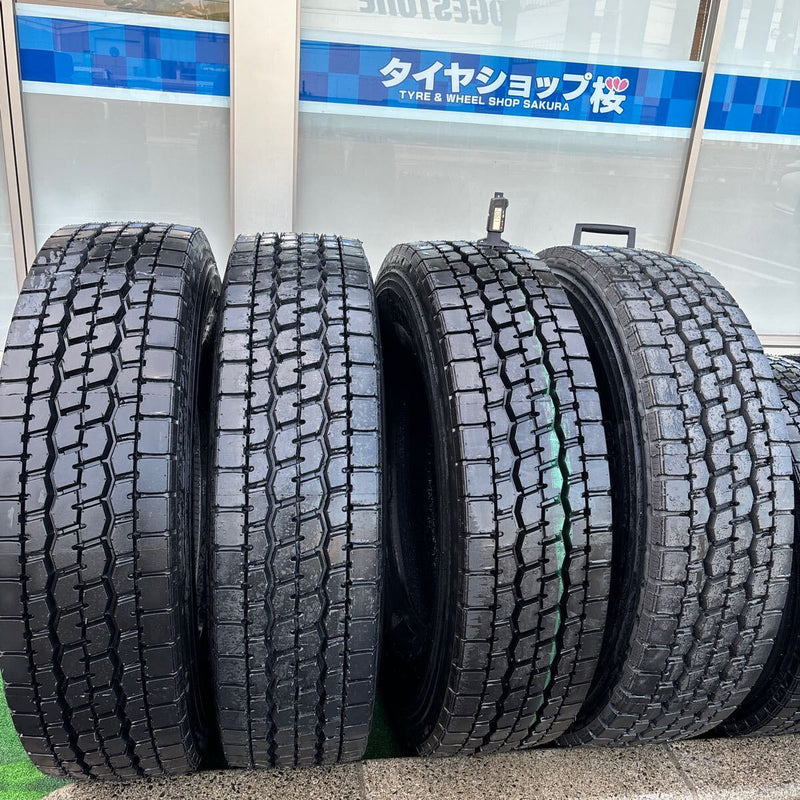 275/80R22.5 中古再生　ほぼ新品　激安美品　4本セット：80000円