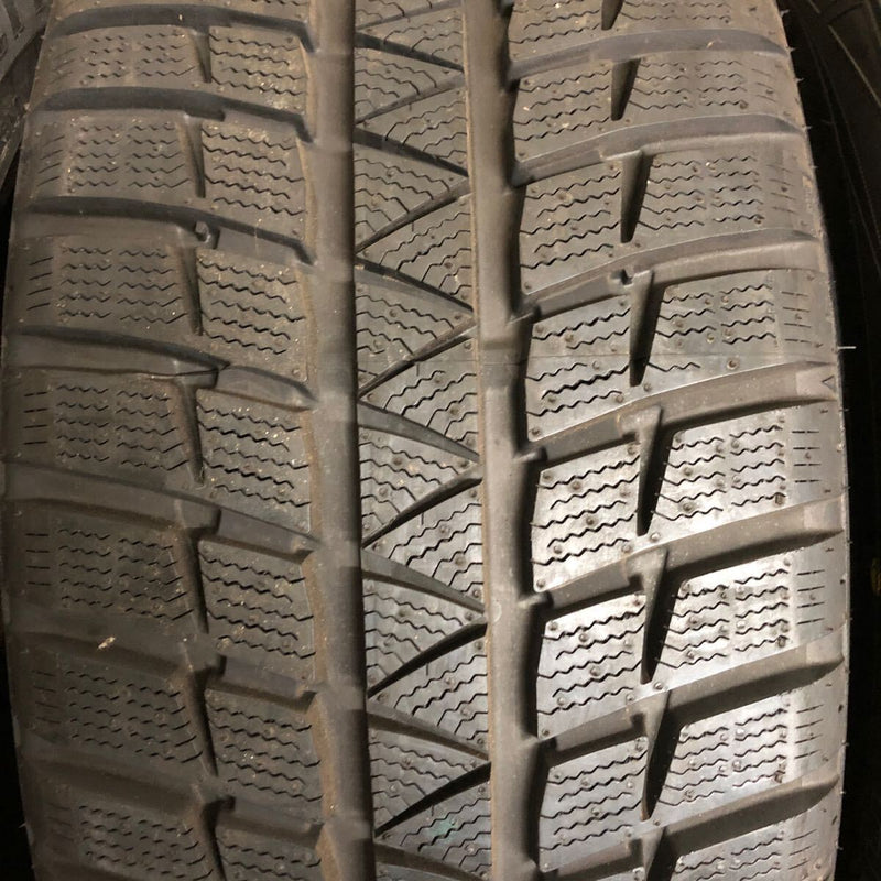 225/45R17 FALKEN オールシーズンタイヤ　　EUROWINTER HS449 未使用品　2019年製 4本セット：32000円