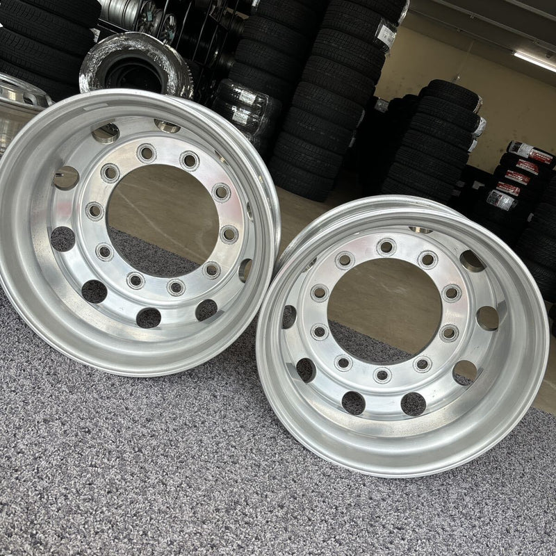 アルミホイール　22.5×7.50の10穴(11R22.5或いは、275/80R22.5などに使う)激安美品　2本セット：33500円