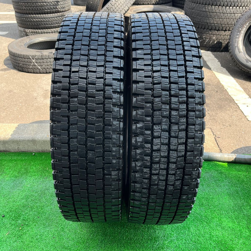 225/80R17.5 再生　中古スタッドレス　　激安美品　　2本セット：9500円