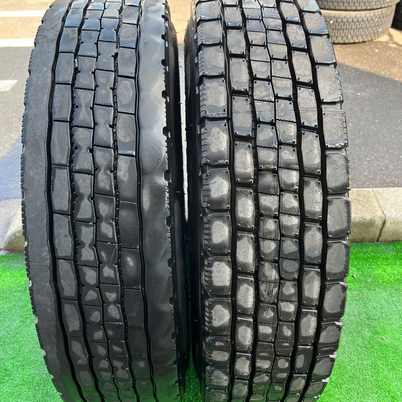 225/80R17.5 DUNLOP, SP680 中古ミックス　激安美品　　2本セット：19000円