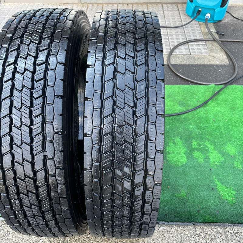 225/80R17.5 LT　YOKOHAMA 904W　2021年 中古スタッドレス　　2本セット：12000円