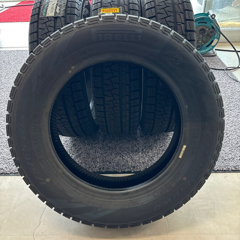 175/65R15 ピレリ　ICE ASIMMETRICO PLUS スタッドレス　未使用品　2019年製　激安美品　4本セット:26000円