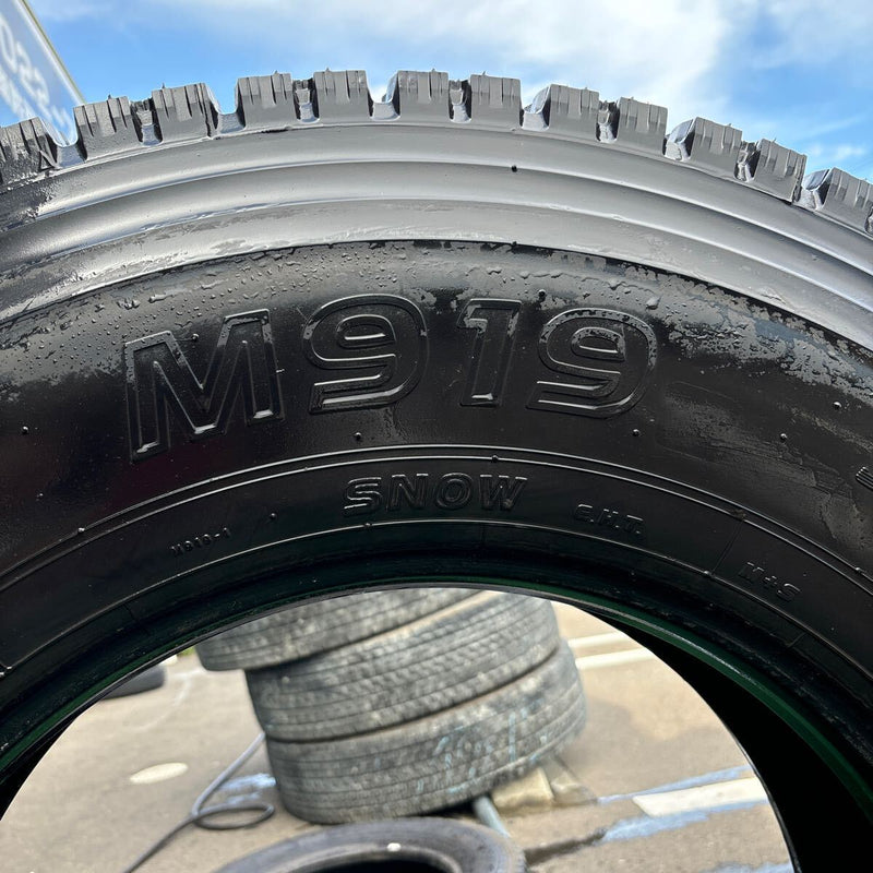 295/80R22.5 TOYO M919 中古地山　スタッドレス　激安美品　1本：18000円