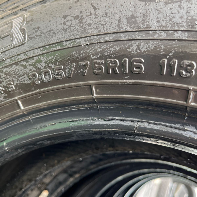 205/75R16 DUNLOP, LT03 中古スタッドレス　激安美品　　6本セット：24000円