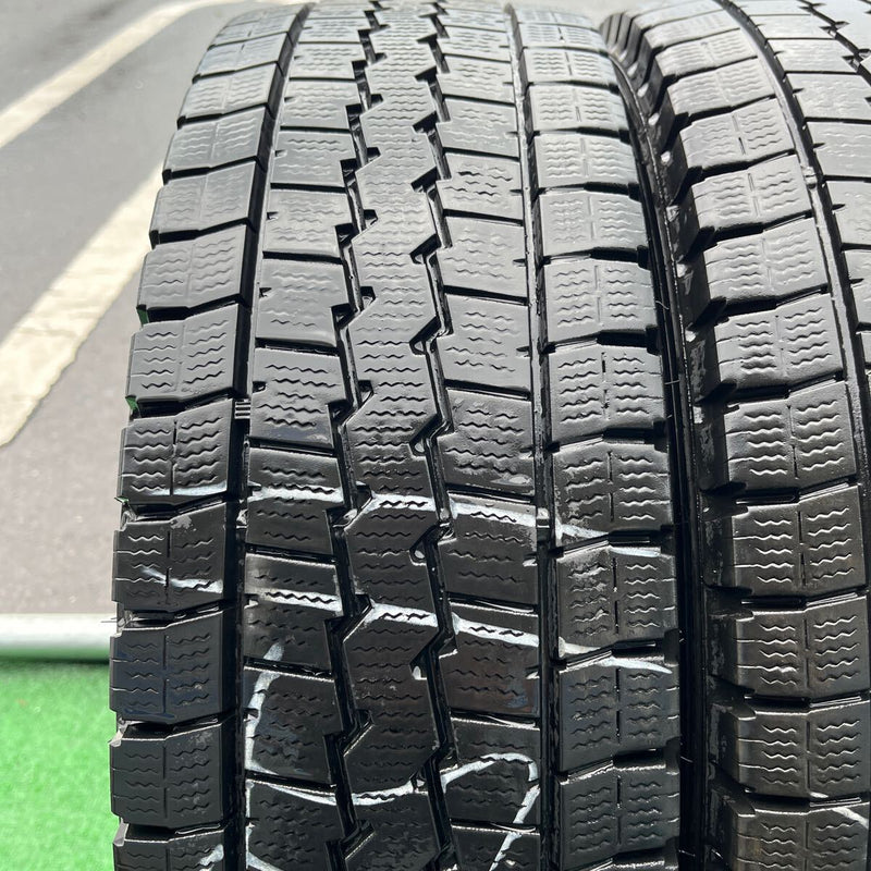 205/75R16 DUNLOP, LT03 中古スタッドレス　激安美品　　6本セット：24000円