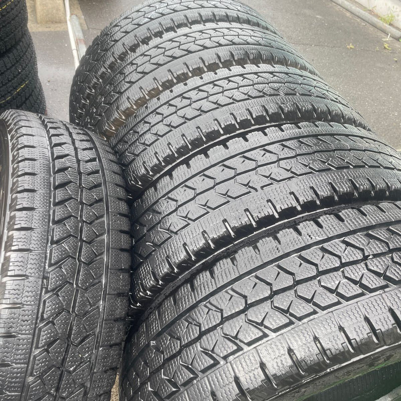 205/75R16 中古地山　ブリヂストン　激安美品　　6本セット：25000円