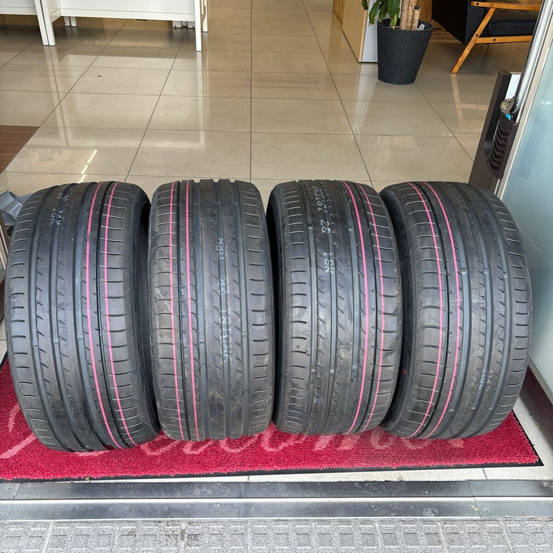 245/35R19 、89W ヨコハマADVAN sport 未使用品　2021年　激安美品　4本セット：70000円 未使用