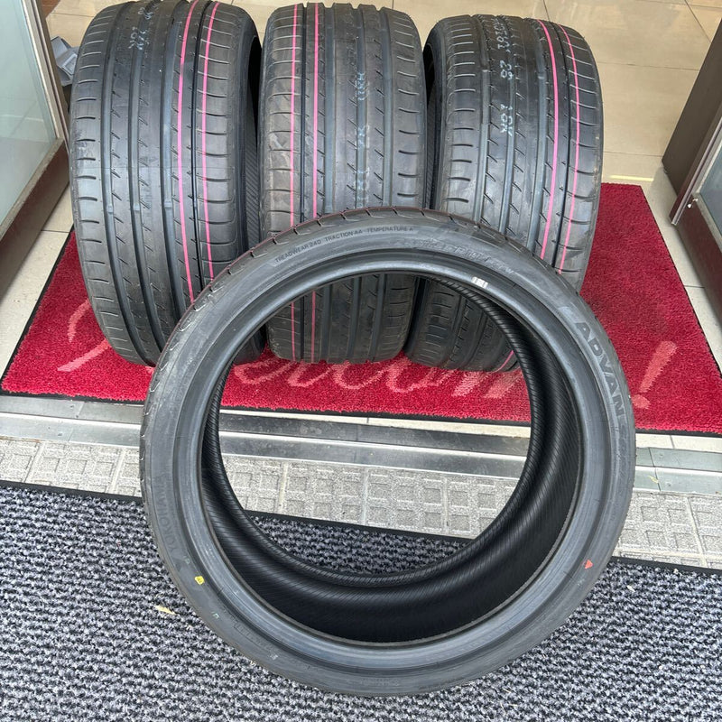 245/35R19 、89W ヨコハマADVAN sport 未使用品　2021年　激安美品　4本セット：70000円 未使用