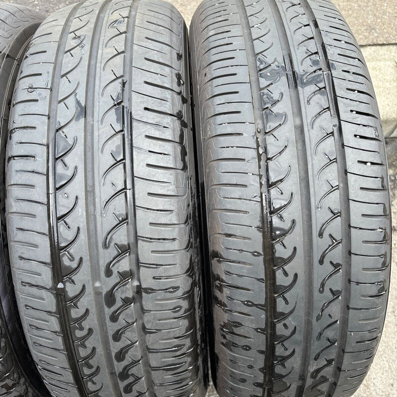 195/65R15 YOKOHAMA BluEarth 中古　激安美品　4本セット:16000円