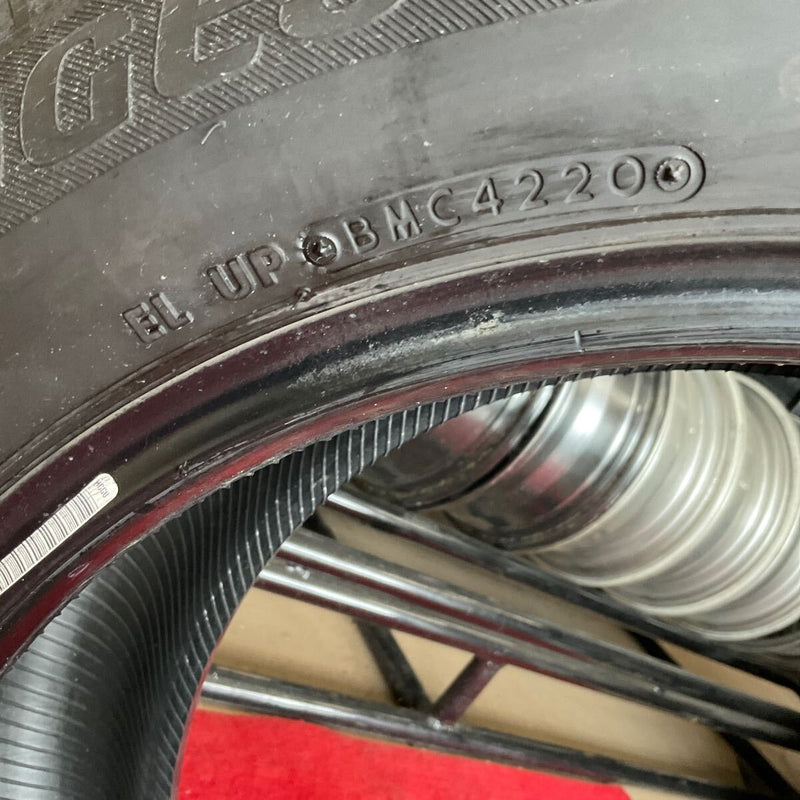 ブリヂストン 225/55R17 VRX 中古スタッドレス　1本：5000円