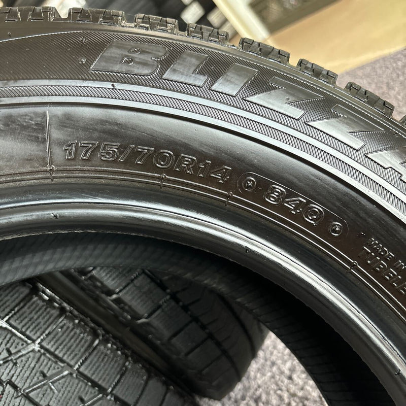 175/70R14 BRIDGESTONE VRX 2020年製 中古スタッドレス　4本セット：12000円