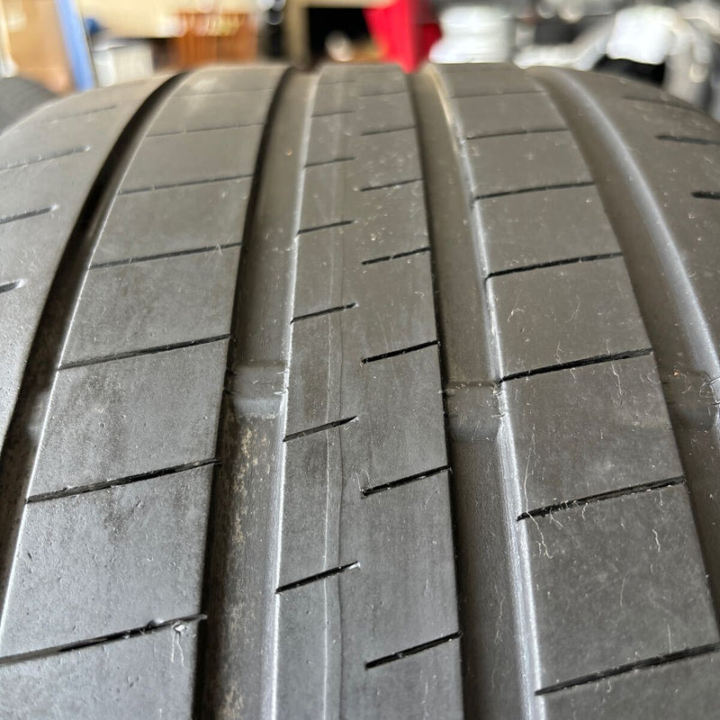 DUNLOP235/40R18 中古夏タイヤ2022年製 1本:5500円