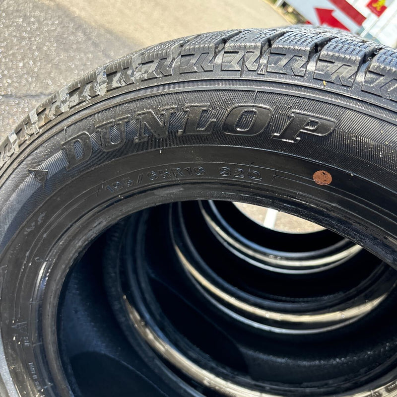 195/65R16 DUNLOP WM02, 2020年製　中古スタッドレス　激安美品　4本セット:20000円