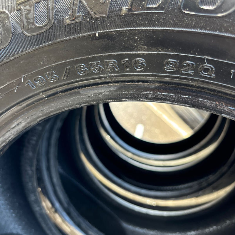 195/65R16 DUNLOP WM02, 2020年製　中古スタッドレス　激安美品　4本セット:20000円