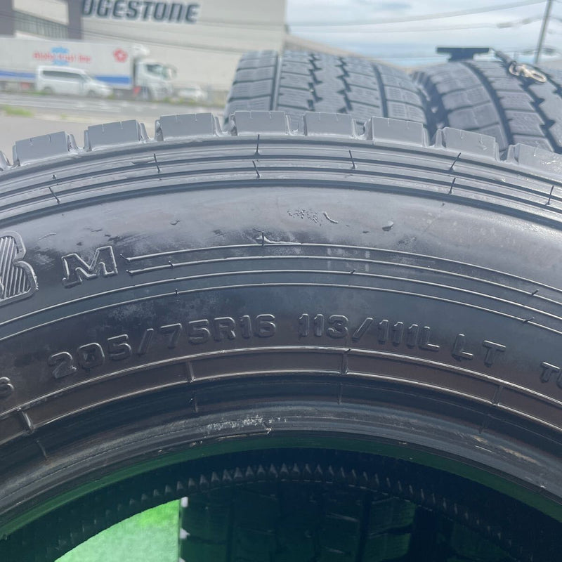 205/75R16 , ダンロップ&ブリヂストン　激安美品　　4本セット：16000円