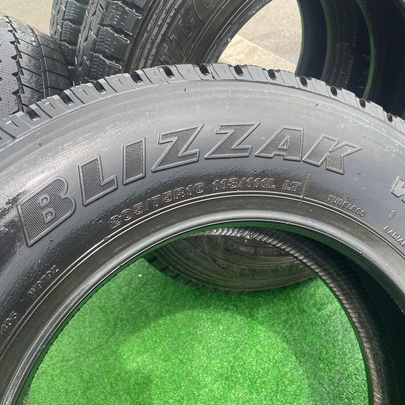 205/75R16 , ダンロップ&ブリヂストン　激安美品　　4本セット：16000円